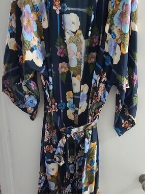 The Moxy Collective Robe For Anthropologie Floral Modal Boho M/L